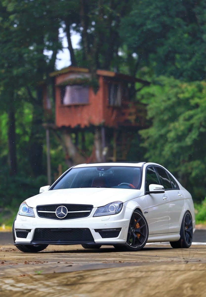 C63performante's tweet photo. https://t.co/70RnUsjLY0