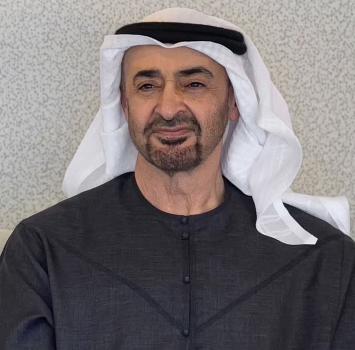 sx0z1's tweet photo. زعيم الشرق الأوسط 🇦🇪🫡 https://t.co/VIiJwmCPKi