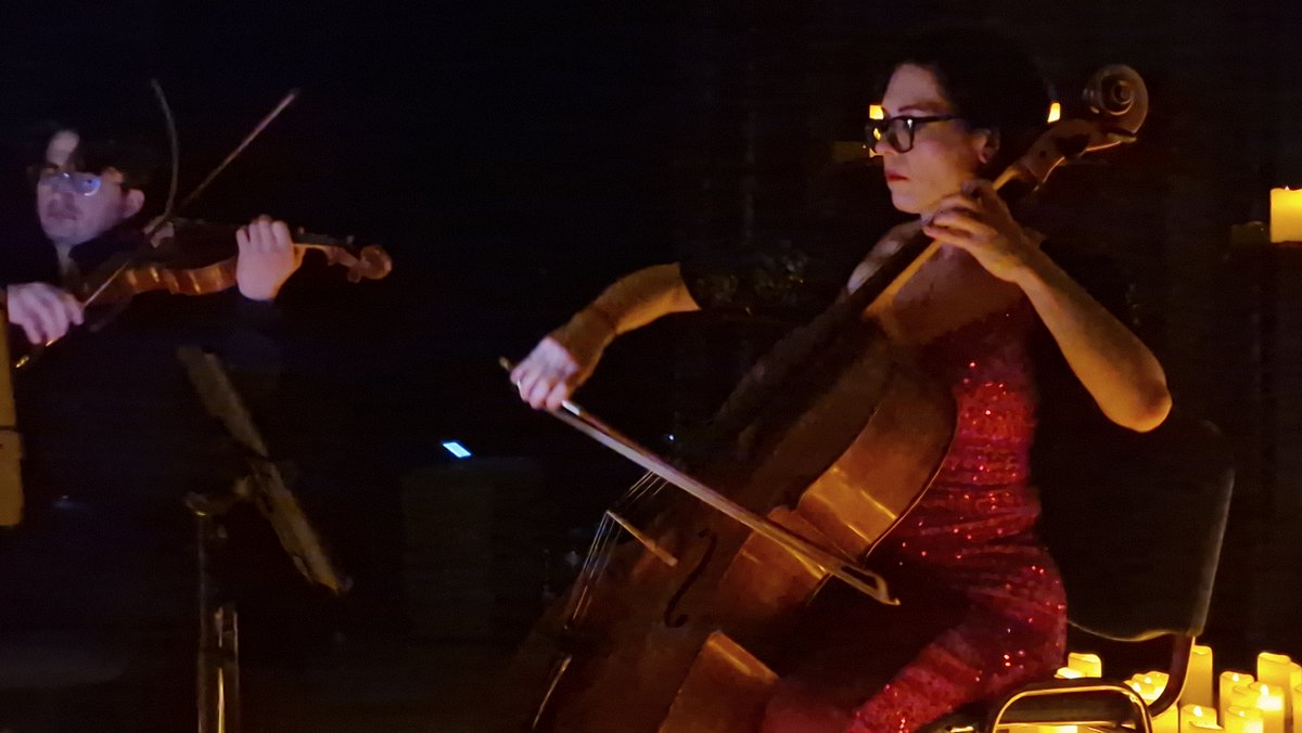 msv_lab's tweet photo. 1000 FLAMES // The Visual Magic of Soltanto String Quartet 🎻
A multi-angle look into absolute acoustic luxury. 🕯️Slide through the moments where time completely stopped. 1,000 burning candles illuminating the dark. https://t.co/urt3BZ9lPT