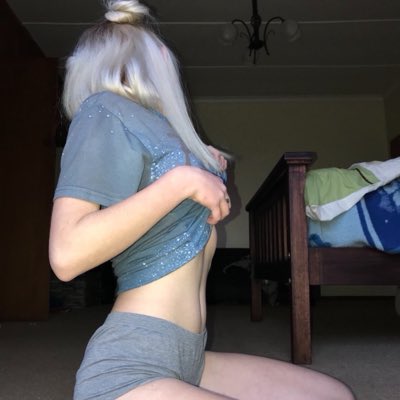 Amberrose2300's tweet photo. #NewProfilePic https://t.co/rvirjTy6Sg