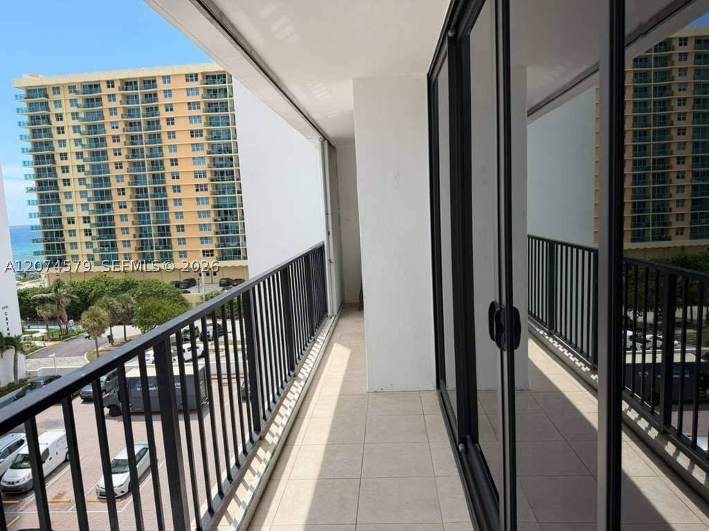 RealtybyRicardo's tweet photo. https://t.co/cGHUcJ3nHj https://t.co/1pgWaKk6eG