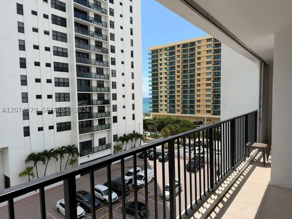 RealtybyRicardo's tweet photo. https://t.co/cGHUcJ3nHj https://t.co/1pgWaKk6eG