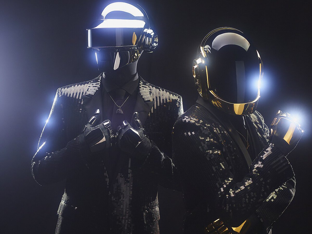 Platinside's tweet photo. Le son Rhyno de Travis Scott dans l'album de GTA 6 est produit par Guy-Manuel de Homen-Christo ( oui oui c'est bien l'un des membres de Daft Punk ) 

C'EST DINGUE. https://t.co/pylXfKEB76