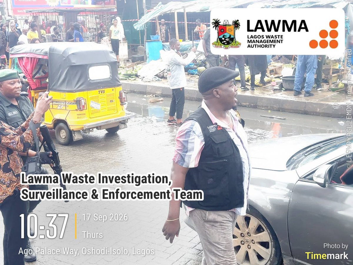 LagosChronicles's tweet photo. LAWMA Enforces Sanitation Compliance at Ago Palace Way Market

https://t.co/C45NAk7Ykm

Relentless work from @Lawma_gov @muyiwag @tokunbo_wahab in keeping Lagos clean and safe https://t.co/PyMbLqKG3o