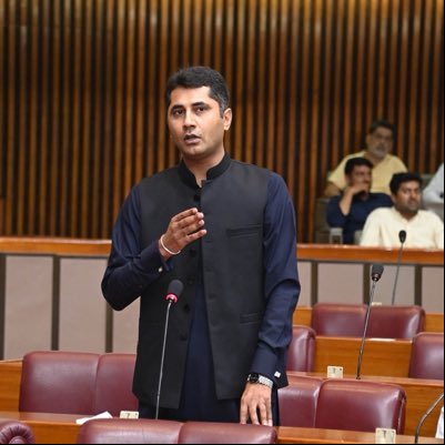 Miqdadbaloch's tweet photo. #NewProfilePic https://t.co/zXdEIipqXm