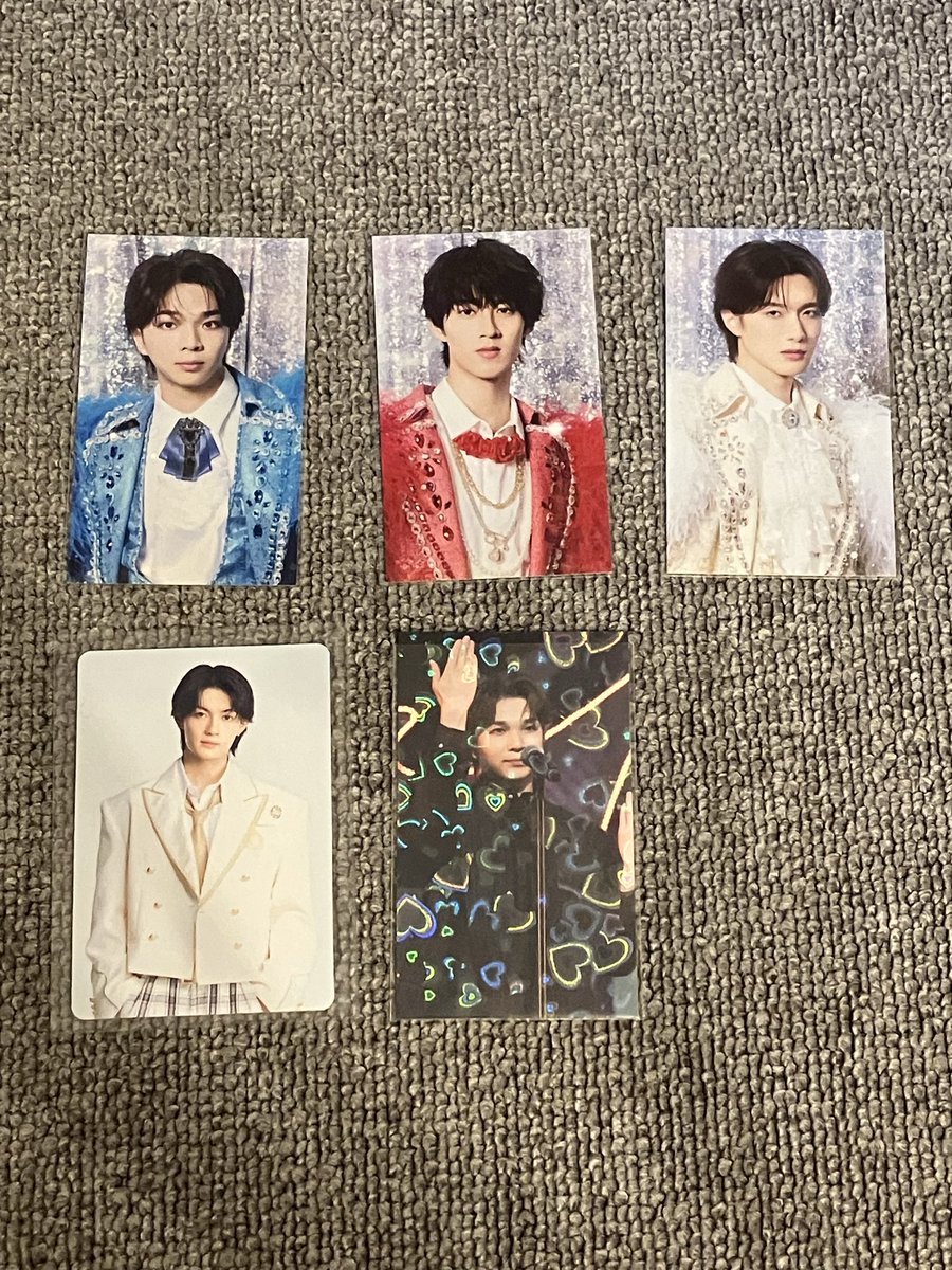 ryofu_no_gi's tweet photo. M!LK 1st Mini Album 「LOVE ENG!NE」 封入トレカ 

【譲】1,2枚目の佐野、塩﨑、曽野、山中、吉田
【求】3,4枚目の吉田(💖>💕)or過去吉田or買取

クリアトレカは💖との交換のみ

9/20ロッキン手渡し/郵送/大阪手渡し

比率違いの交換も歓迎です。
お気軽にご連絡ください。

#MILK交換 https://t.co/ehlRsb70zS