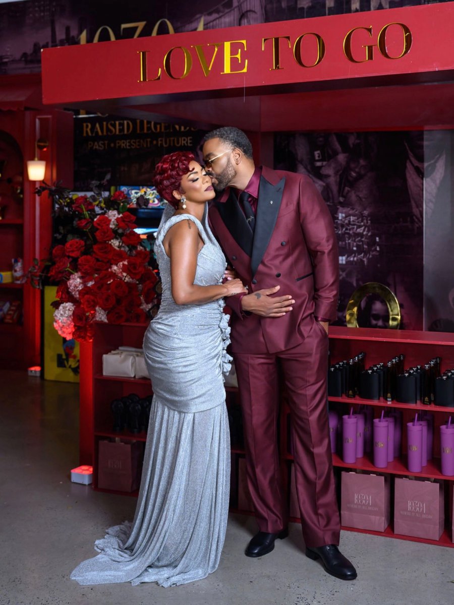 wavecheckers's tweet photo. Method Man &amp; his wife with 25 years of marriage 💍 https://t.co/RgTVhlDyxj