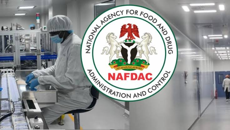 ChuksEricE's tweet photo. It shouldn't take a viral video or a de@th for a fake product to get Nafdac's attention. 
By the time it trends on social media, it's already circulating in the market and many people have fallen victims. 
Make Nigeria no k!ll person before him time #FixNafdac https://t.co/VLvsJCQvcm