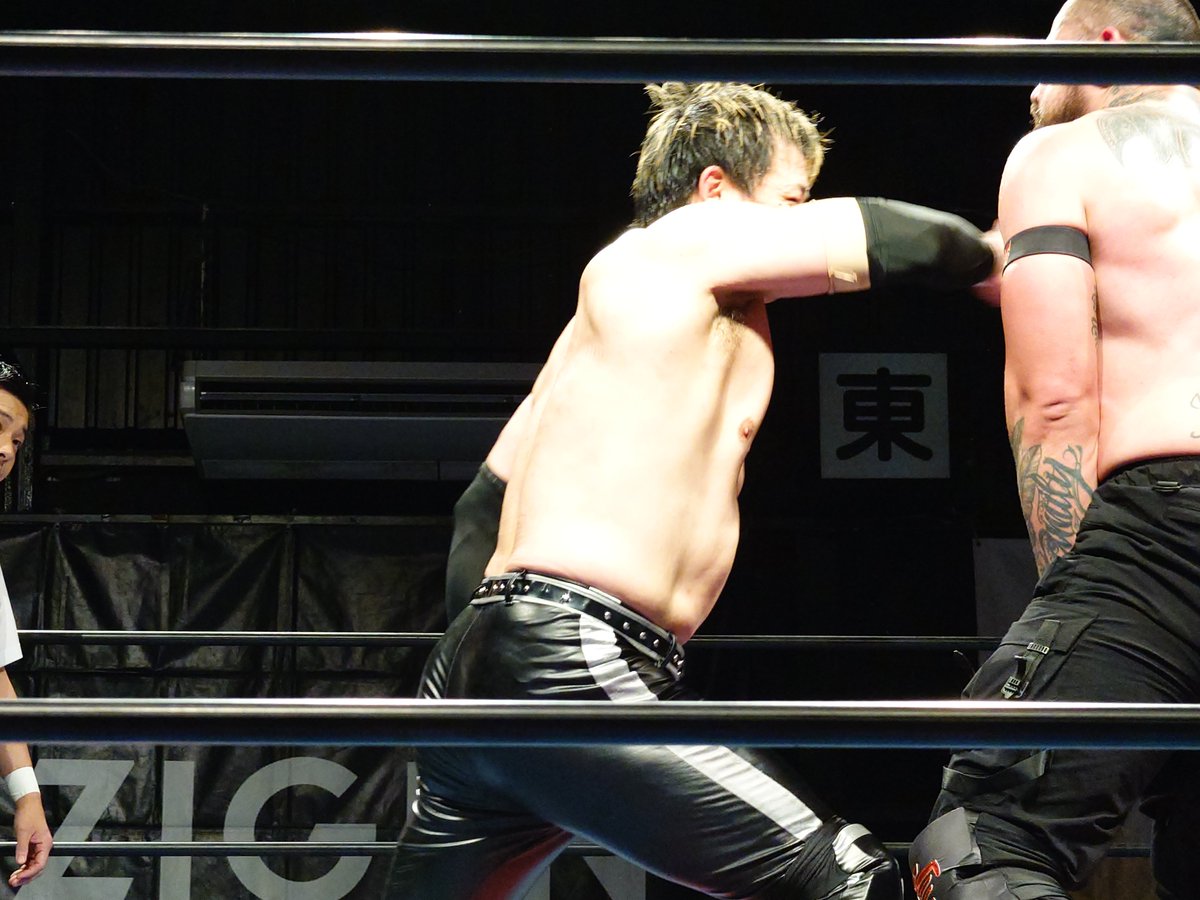 hibiki207's tweet photo. 【本日新木場大会】
◎王道トーナメント2回戦
潮﨑選手VSザイオン選手
潮﨑選手無念の2回戦敗退
とにかく色んな意味で本当に
悔しい！！！
#ajpw
#王道T2026 https://t.co/hlpLDYWjaJ