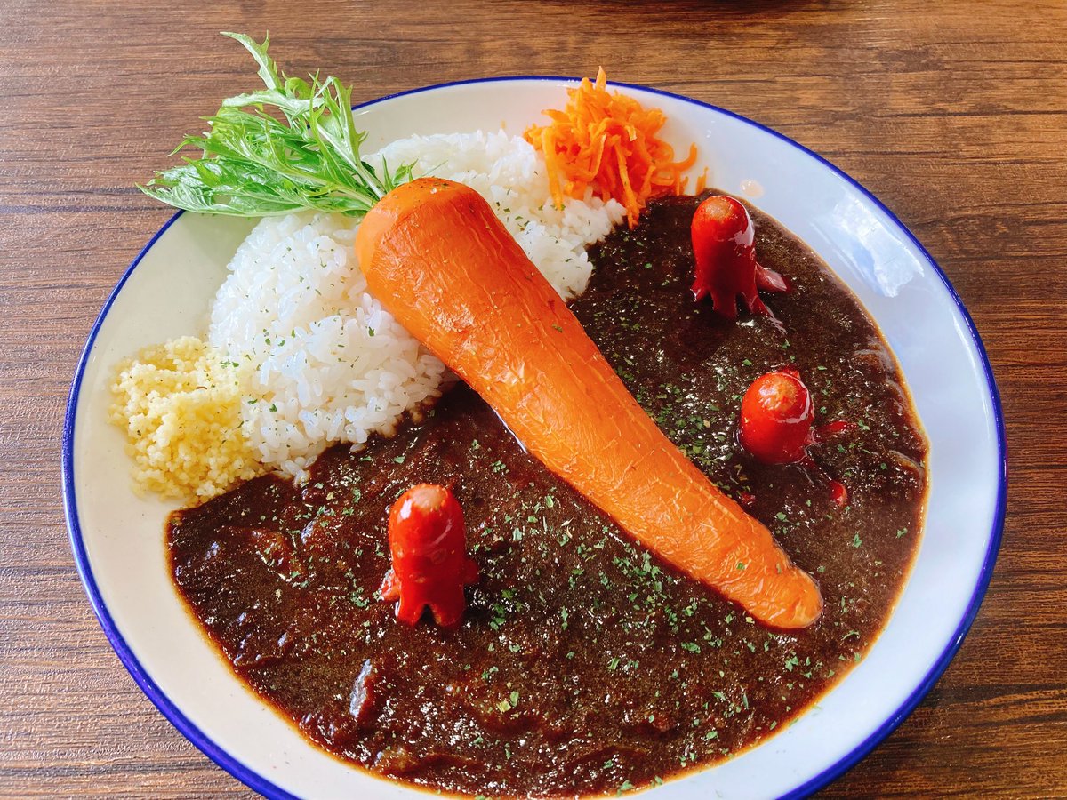 Yoko_ani's tweet photo. 今日はダットラで作手までドライブ♪
恋して！宇宙少年CAFEに行ってきました〜

@koishite_cafe https://t.co/kefioiohhP