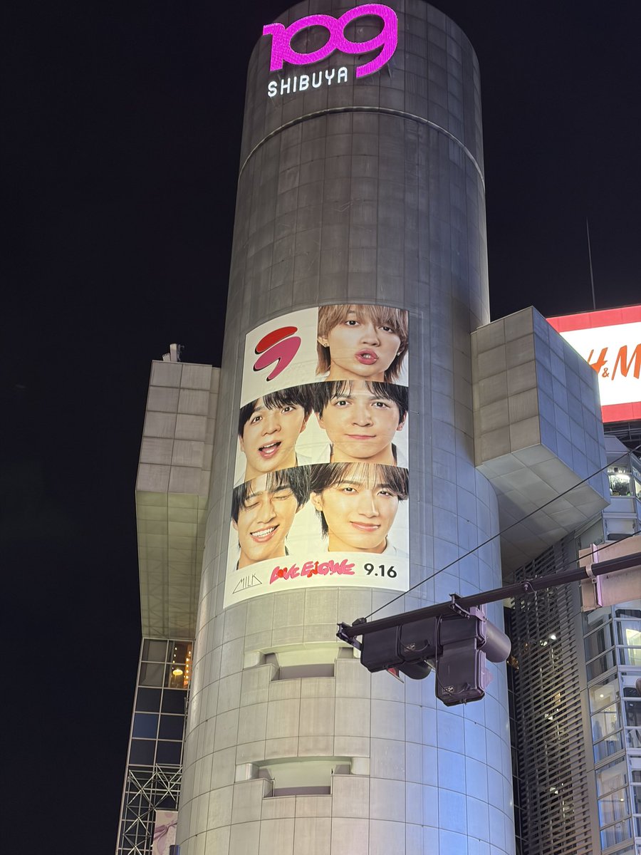 mi_mowmilk's tweet photo. #ラブエンジン見つけた  #MILK https://t.co/GmmqjaPmx7
