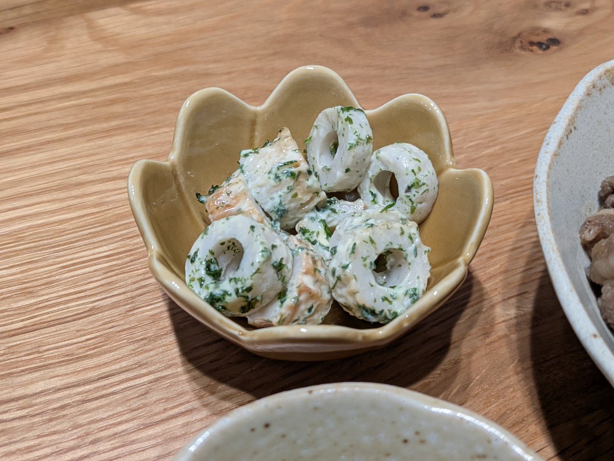takahaccc's tweet photo. 肉じゃが、オクラのチーズおかか昆布和え、ちくわの海苔マヨ和え、豆腐とわかめのお吸い物

困った時のちくわ。笑

#おうちごはん #料理 #晩ごはん #料理好きな人と繋がりたい  #お腹ペコリン部  #自炊記録  #肉じゃが https://t.co/TjbwXUbsUH