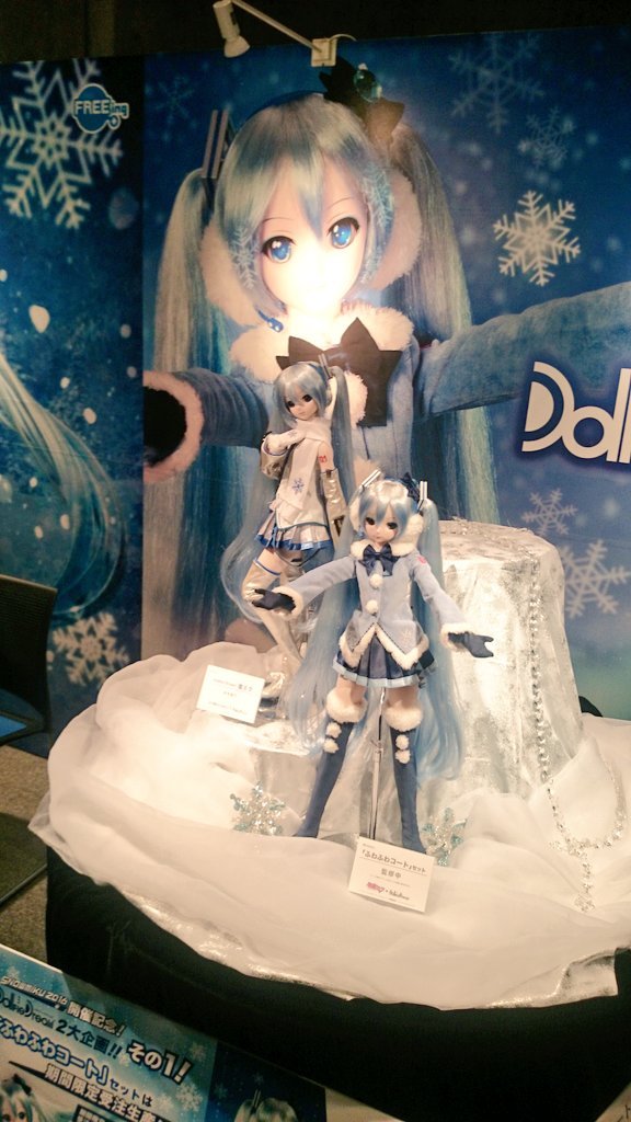 mik777739's tweet photo. 2016はフクロウ🦉ちゃんの年
ラブライブコラボで
されみあさんを初めてお見かけしたのがこの頃

#SNOWMIKU2016 https://t.co/PmDYBHYVAv