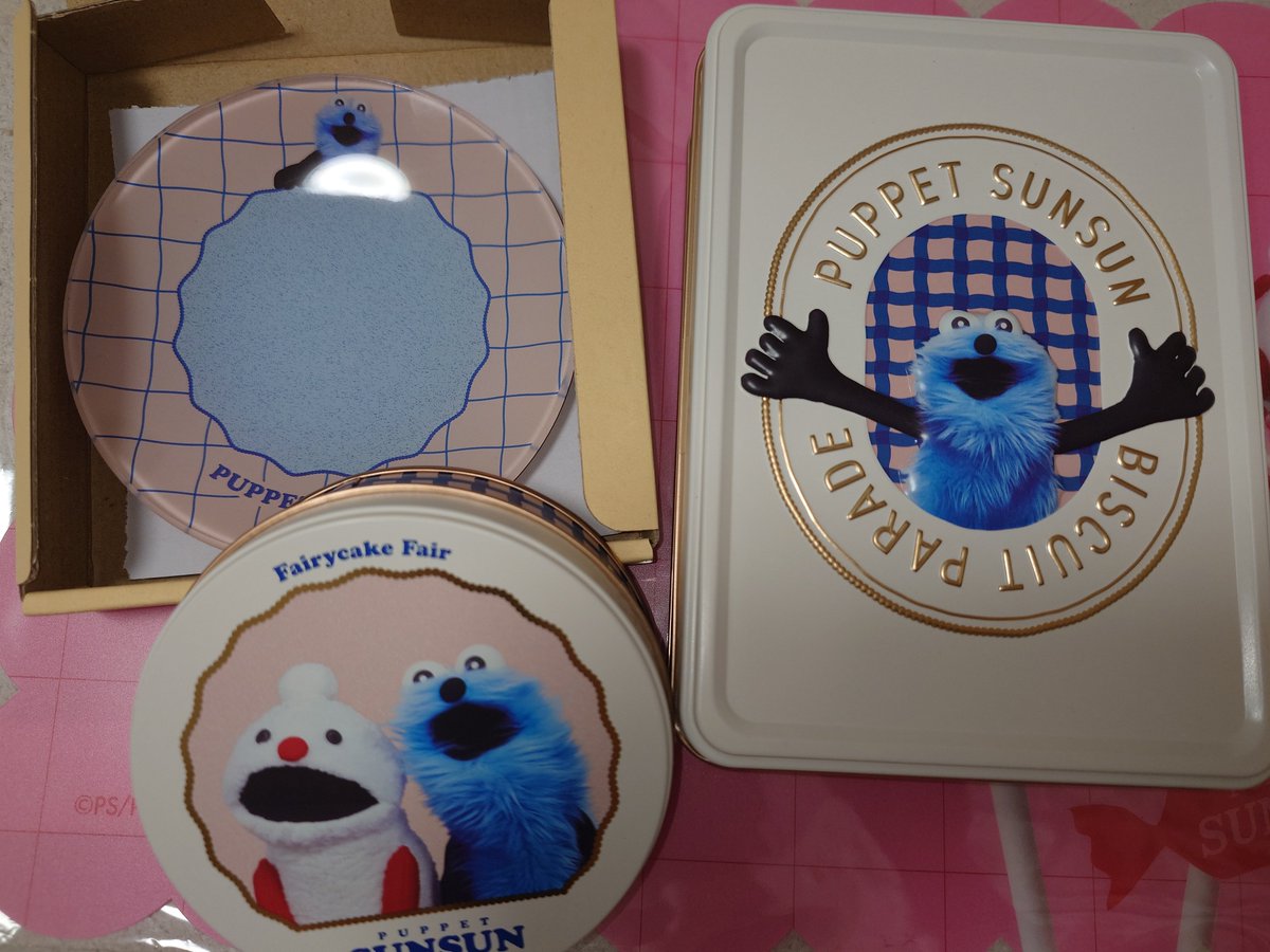 Maroney_j's tweet photo. フェアリーケーキフェアさんのスンスン��豆皿が欲しくて、朝から渋谷店に行ってきました🌸
お菓子缶も含めてすべてが可愛い〜！
店員さんも優しくて丁寧だった✨ https://t.co/KsNwhfyZZH