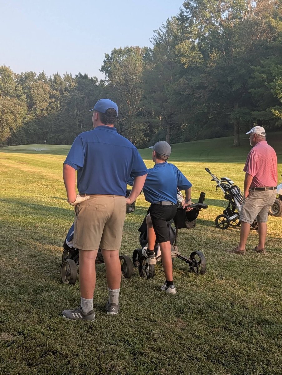 Mikey_Athlete's tweet photo. We got the win in my 1st school golf match! ⛳ https://t.co/mdy2NAAe8w