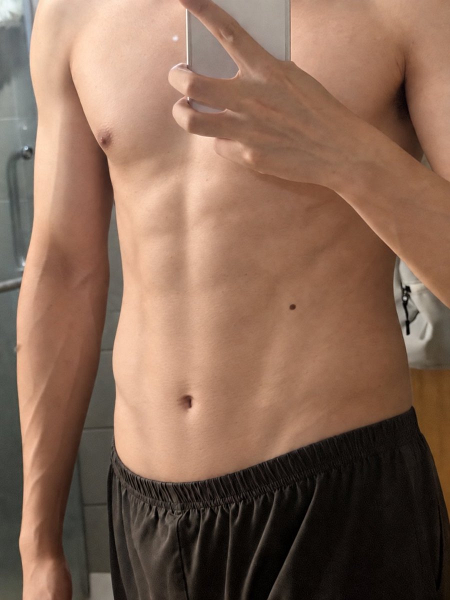 hdatthao's tweet photo. 🈷️#男大 #肌肉男 https://t.co/WSebDHC3Pl