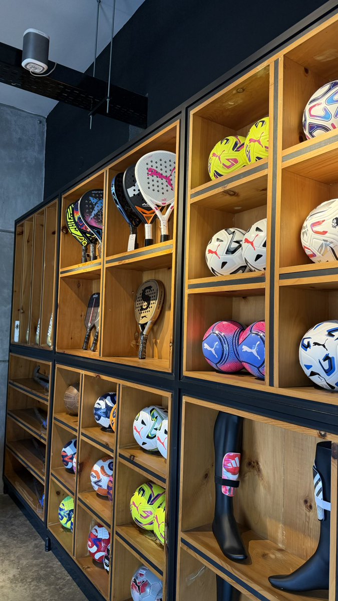 EUPakistan's tweet photo. From footballs, sportswear to surgical instruments and leather goods, Sialkot’s world-class products reach consumers across Europe.

2/2 https://t.co/SbHW7A9mWB