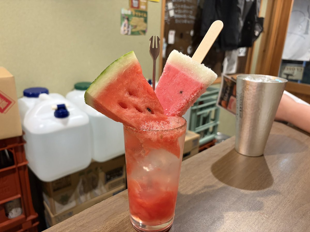 Engteanovels's tweet photo. Watermelon cocktail https://t.co/S6qJmQIrB7