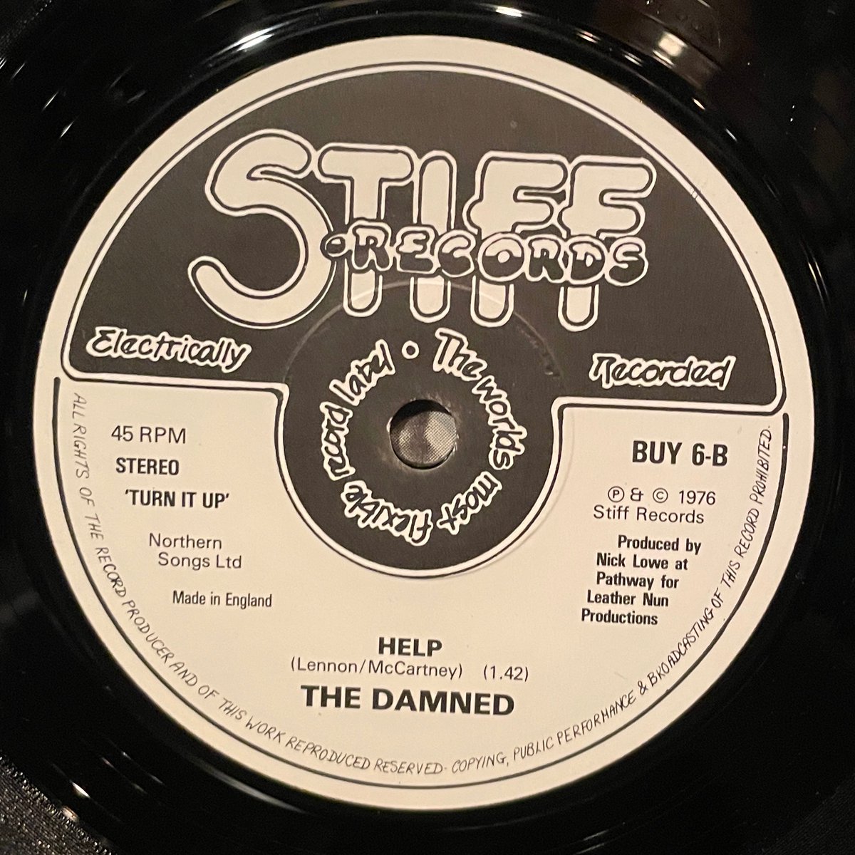 MILEHIGHCLUB202's tweet photo. ほな7いこか
THE DAMNED / New Rose [’78(’76) Stiff Records --- BUY 6]
#thedamned #ダムド #newrose #help #nicklowe #davevanian #brianjames #ratscabies #captainsensible #thebeatles #listeningbar #vinylbar #musicbar #レコードバー #ミュージックバー #mhc17092026
https://t.co/L5o5mQGiHe https://t.co/HJJzUfT4wv