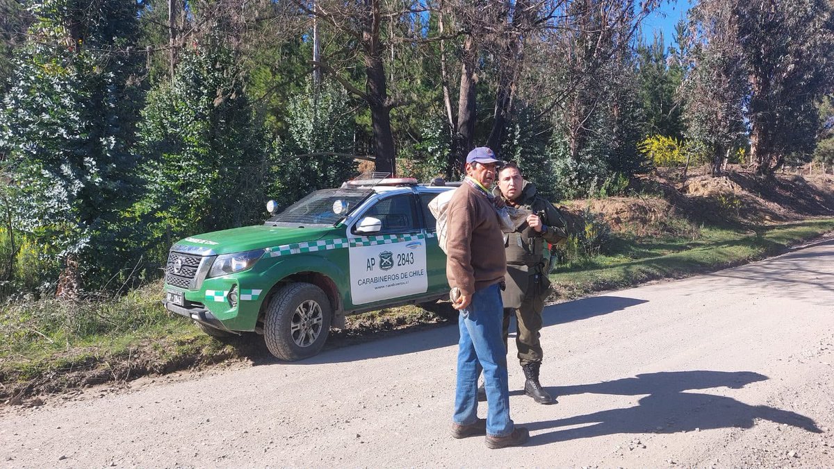 CarabBioBio's tweet photo. Carabineros de la Tenencia de #Hualqui y sus destacamentos de #Quilacoya y #Talcamávida, realizaron patrullajes preventivos por sectores rurales de la comuna, entregando recomendaciones a los propietarios de animales para prevenir el abigeato y reforzar las medidas de seguridad. https://t.co/ASXF8EaJz5