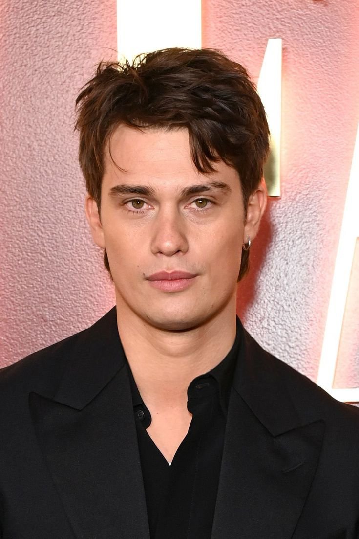 ChaosCrave_'s tweet photo. Nicholas Galitzine is being eyed by Marvel Studios to play Ka-Zar, making his initial debut in 'BLACK PANTHER 3' before headlining a solo spinoff project 'KA-ZAR: LORD OF THE SAVAGE LAND'. https://t.co/q71jClQ5bL