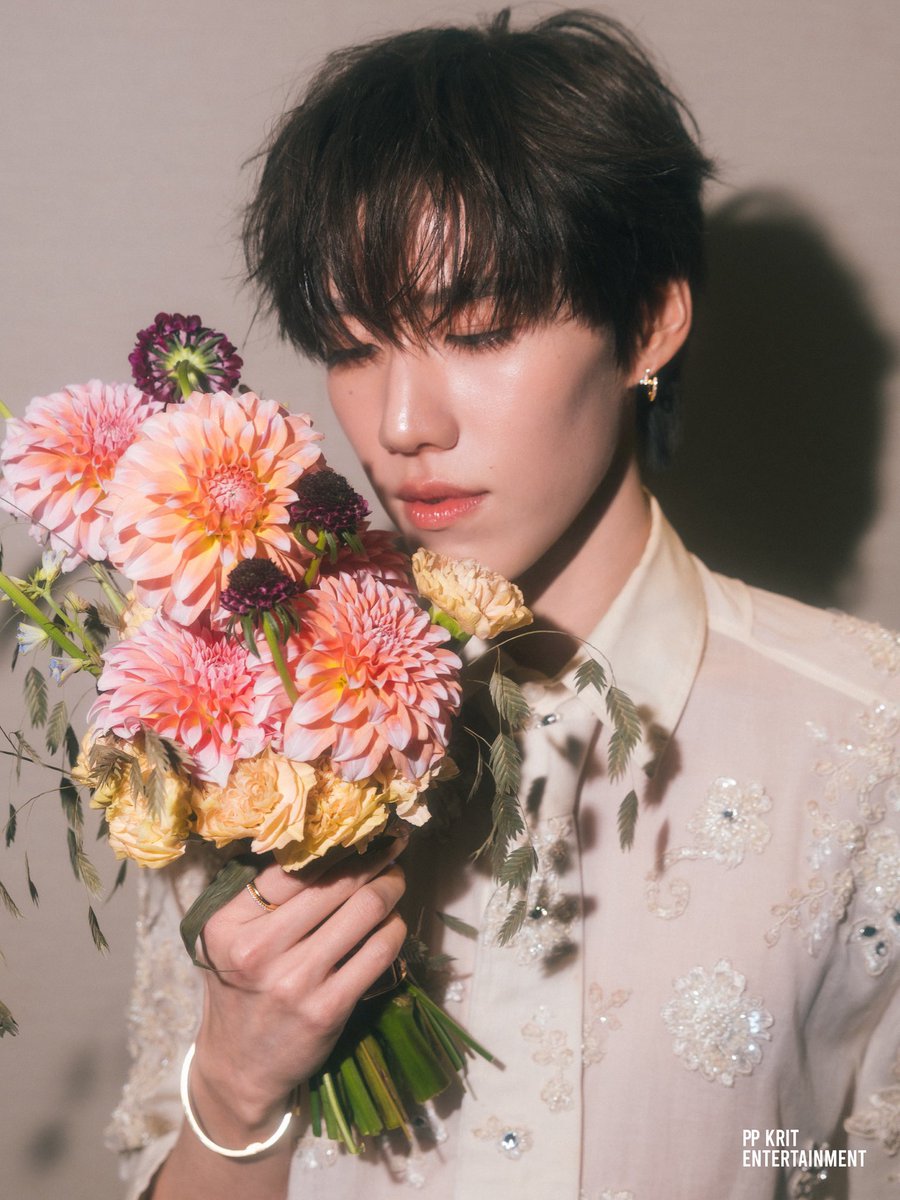 _muffinp's tweet photo. หนุ่มดอกไม้น่ารักสุดๆเลยคับ😭💐

PP KRIT AT MCHOICE 2026
#MchoiceMint2026xPPKRIT #PPKritt https://t.co/UadOWwozdy
