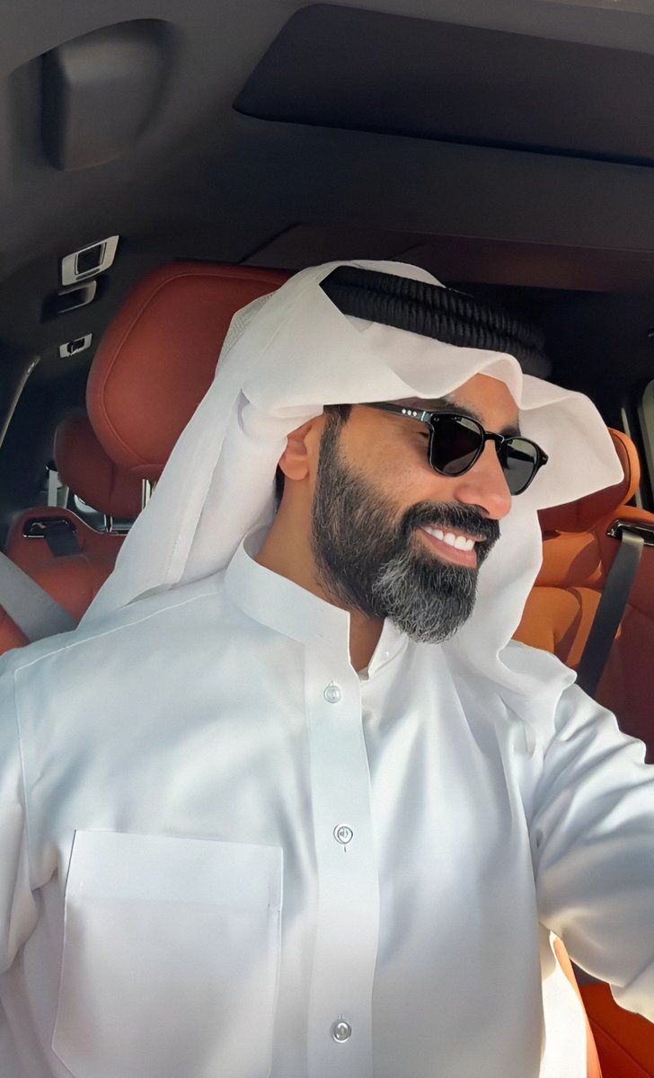 intisarfan's tweet photo. مساء الخير كله من هُنا 🤍.
@Nasser_Alwobair 
#ناصر_الوبير https://t.co/eXg4elNiwx