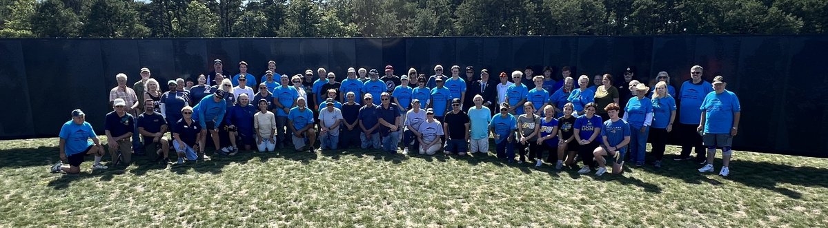 VVMF's tweet photo. Veterans, citizens, students of Dennis/Yarmouth High School, Barnstable High School all assembled The Wall That Heals in Yarmouth, Massachusetts, yesterday. One of the volunteers even traveled all the way from northern California, specifically to be a part of this event! Thank you, volunteers! 

The Wall That Heals in Yarmouth, Massachusetts is open around the clock until Sunday at 2pm. Visit https://t.co/VP956Z9FOt for more information.