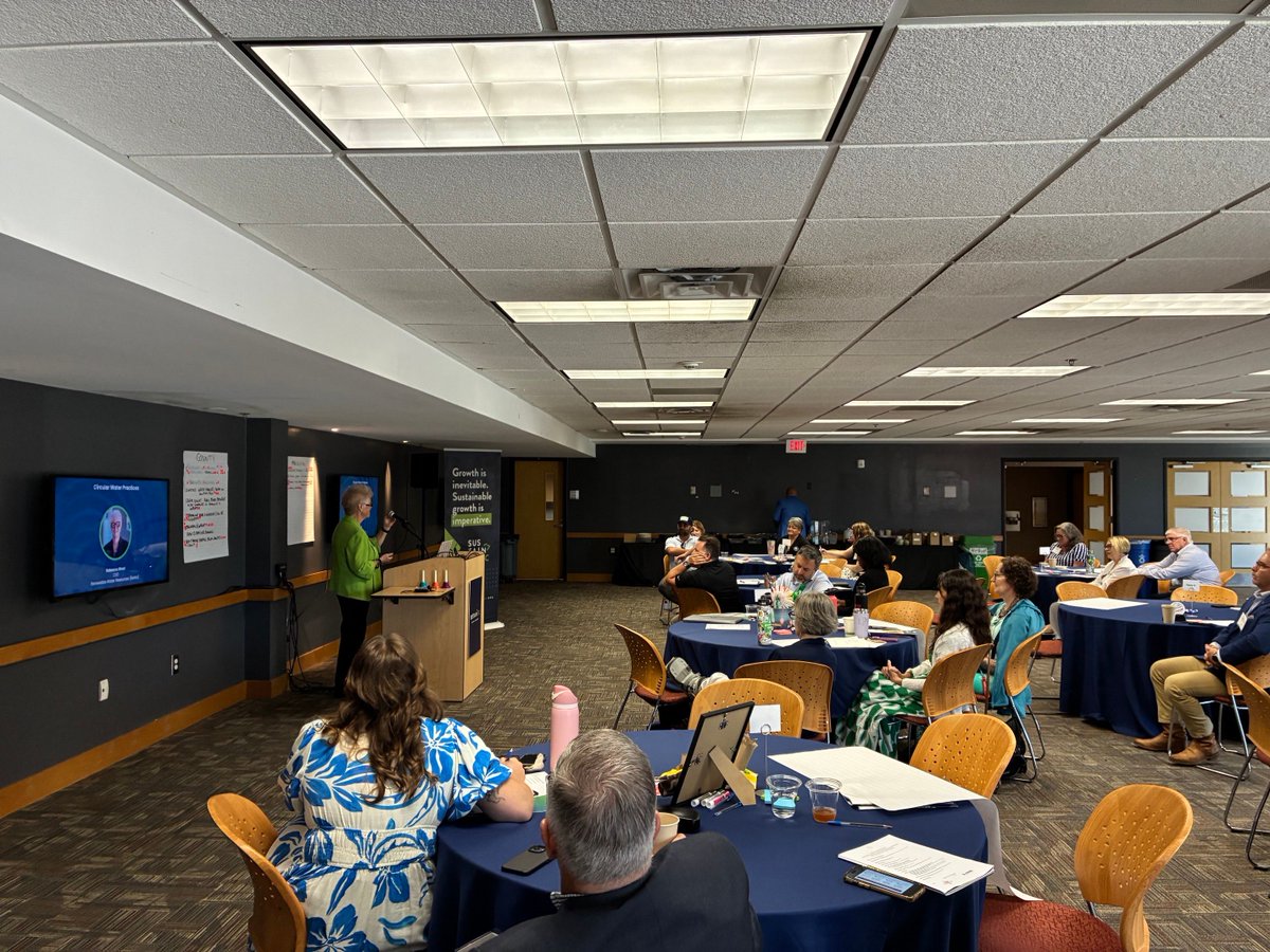 _Sustain_SC's tweet photo. Our members are building South Carolina's circular economy — and proving that recycling is, a business opportunity. Read our insights from our Circularity Summit here:

#SustainSC #CommerceAndConservation #Circularity https://t.co/BJKGBDQXQ0