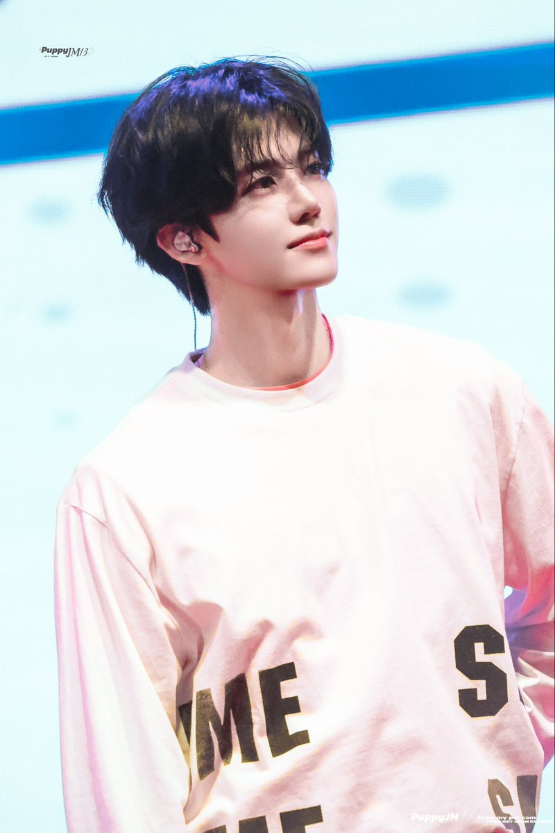 PuppyJM13_'s tweet photo. 260917 동국대 축제

#재민 #ジェミン #JAEMIN 
#NCTDREAMxYOUNGCAMP2026
#엔시티드림x2026영캠프 https://t.co/EZCQJvuv7Z