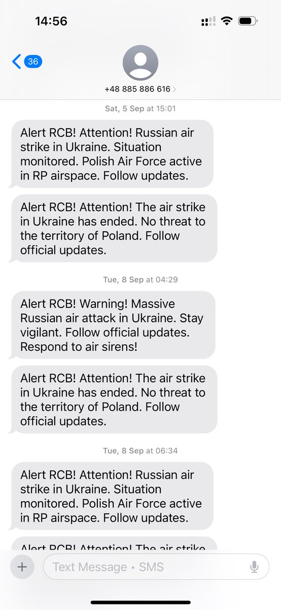 neozonie's tweet photo. it's so funny reading people's takes regarding the whole ed sheeran palestine ukraine debacle when your text messages look like this https://t.co/vLu4eQakn5