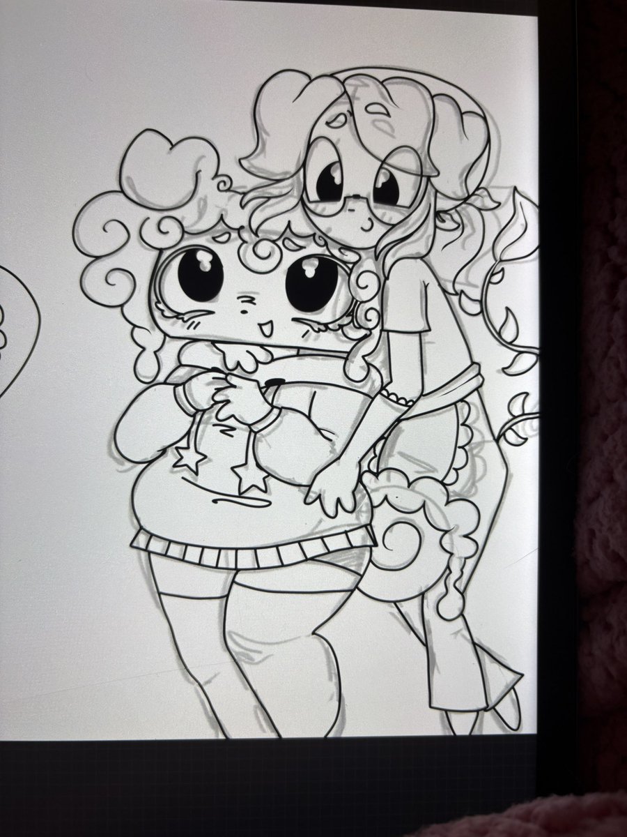 pastrycosmos's tweet photo. Should I finish this or is it ugly cause ive been avoiding it😭😭😭 https://t.co/tdZmSa83Lh