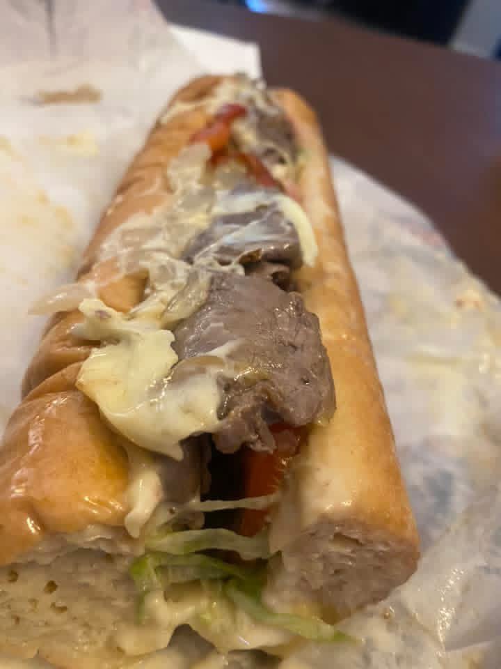 eatinerni's tweet photo. Rate this Philly cheesesteak on a scale of 1-11 https://t.co/7YILQv8KPb