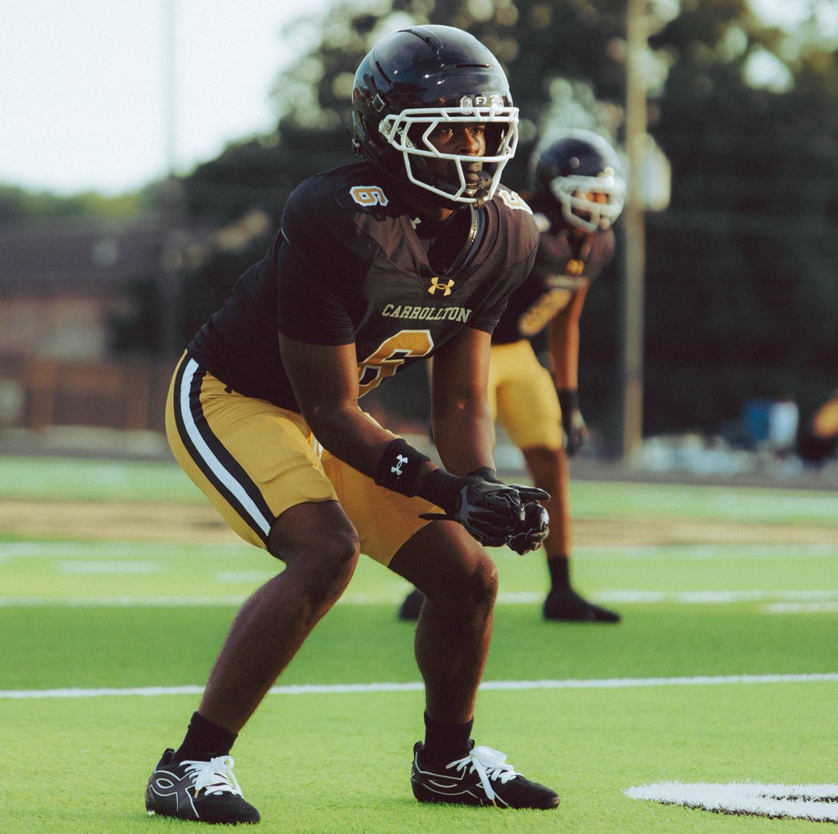 ScarboroughMike's tweet photo. 🔥 “It’s like DBU, honestly.”

4⭐ CB Tyler Boyd got his first look at LSU — and the nation’s No. 4 corner left Death Valley with plenty to think about.

Corey Raymond. LSU’s NFL pedigree. A dominant defense. And a Tiger Stadium moment he says he’ll “probably never forget.”

🐯 More from Boyd on his LSU visit ⬇️
https://t.co/wewxanhvRE