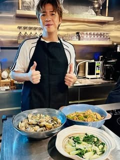 ChloeLewisu13's tweet photo. Not allowing the process of trying to work through an unmanageable situation consume too much of your time and energy because at a point, it becomes a distraction. https://t.co/Bl5xAjw8OI