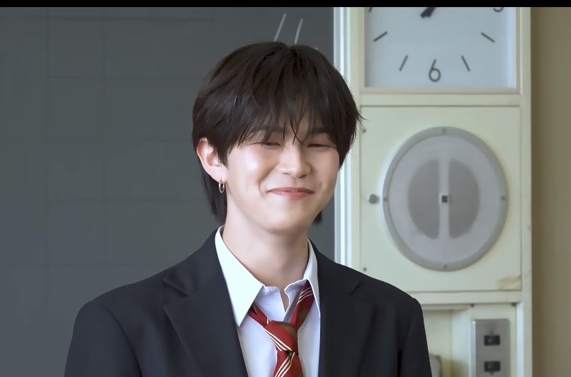 xeooesxe's tweet photo. かわいいです😭😭😭😭😭😭
笑い方ほんとにかわいい(ᐢ ̫ᐢ) https://t.co/wHyjlKj6lv