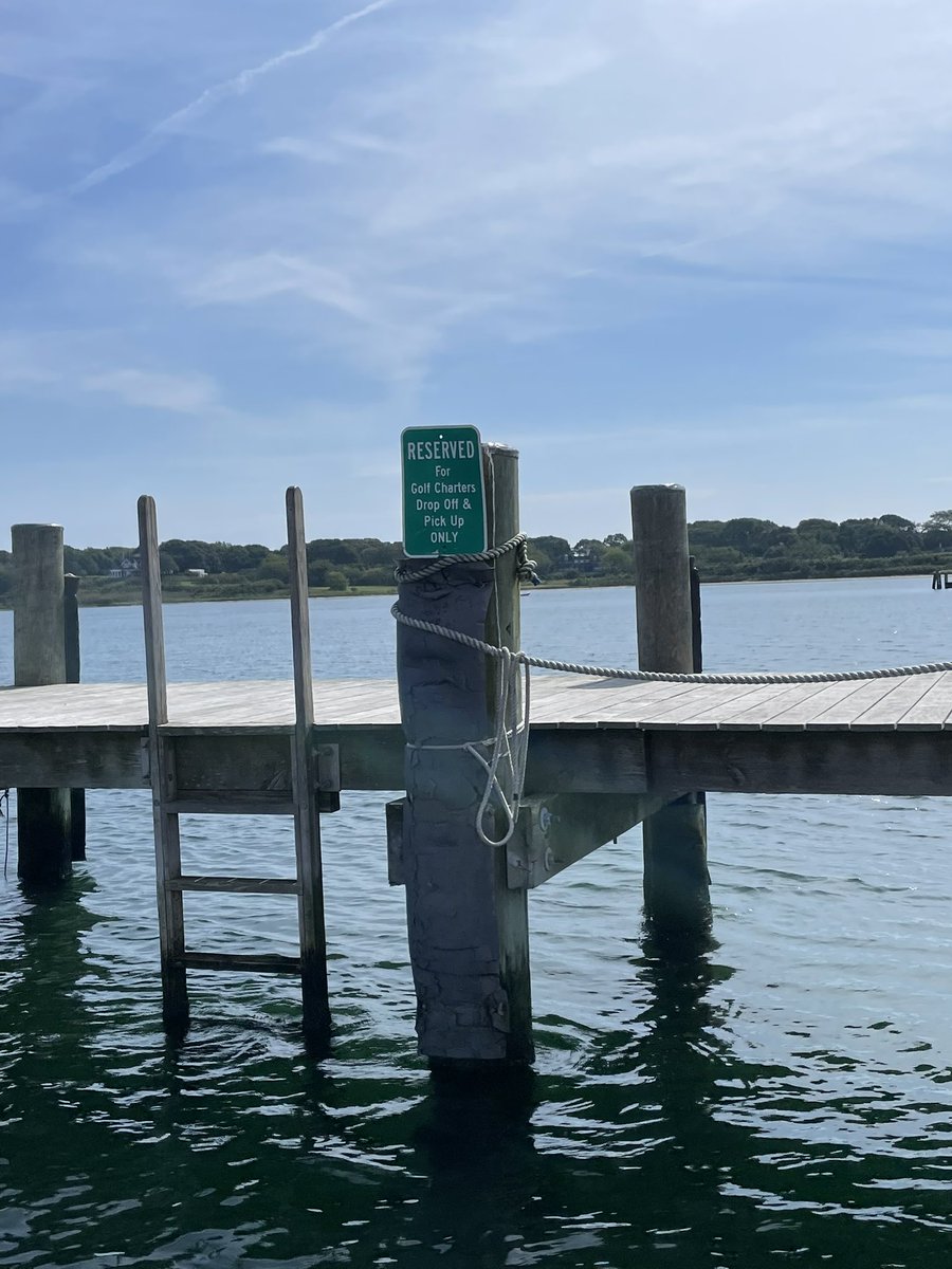 AWmacraynor's tweet photo. @patrickjkoenig @PUREinsurance @PUREFirstTee The only way to get to fishers island cmon now https://t.co/Ii6q7CREnl