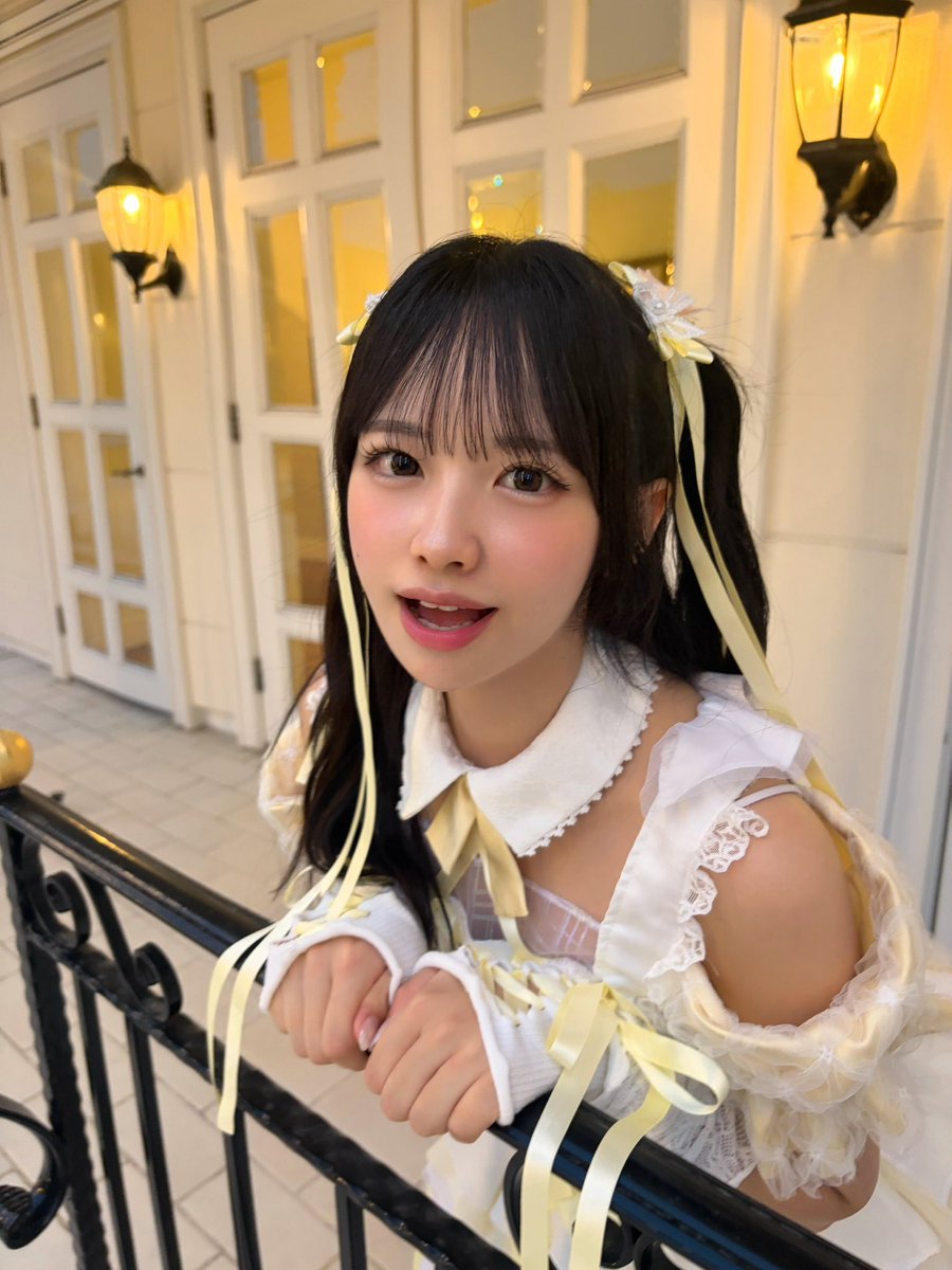 erika_p1que's tweet photo. 改めまして❕ P1QUEの真白えりかです❤︎

昨日は無事デビューライブを迎えられて、沢山の人達に観てもらえて、本当に感謝でいっぱいです；；心からありがとう。

まだ始まったばかりでグループとしてはまだまだだけど、MCでもお話したように何があろうと私はP1QUEが最後のアイドル活動場所と決めているので！全力で上へ行けるように、沢山愛されるグループになれるように精一杯頑張ります❕

これからも宜しくお願いいたします💛ついてきてね！！！