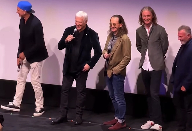 BLABBERMOUTHNET's tweet photo. Watch: GEDDY LEE And ALEX LIFESON Speak At World Premiere Of NEIL PEART Documentary 'No One's Disciple' At Toronto International Film Festival https://t.co/WXGF9wbRJS https://t.co/J6v4bI1I0o