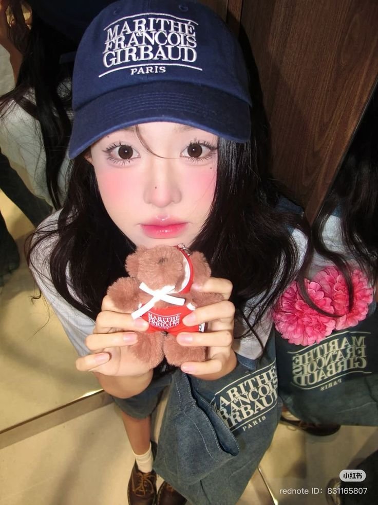akuayay's tweet photo. @bunomori ✶ form optip
katalog : ichigo
name : ayay
notes : foto ava dan headernya aku bedain di alt (color palette sesuain dengan foto) https://t.co/ybMIuOpVRh