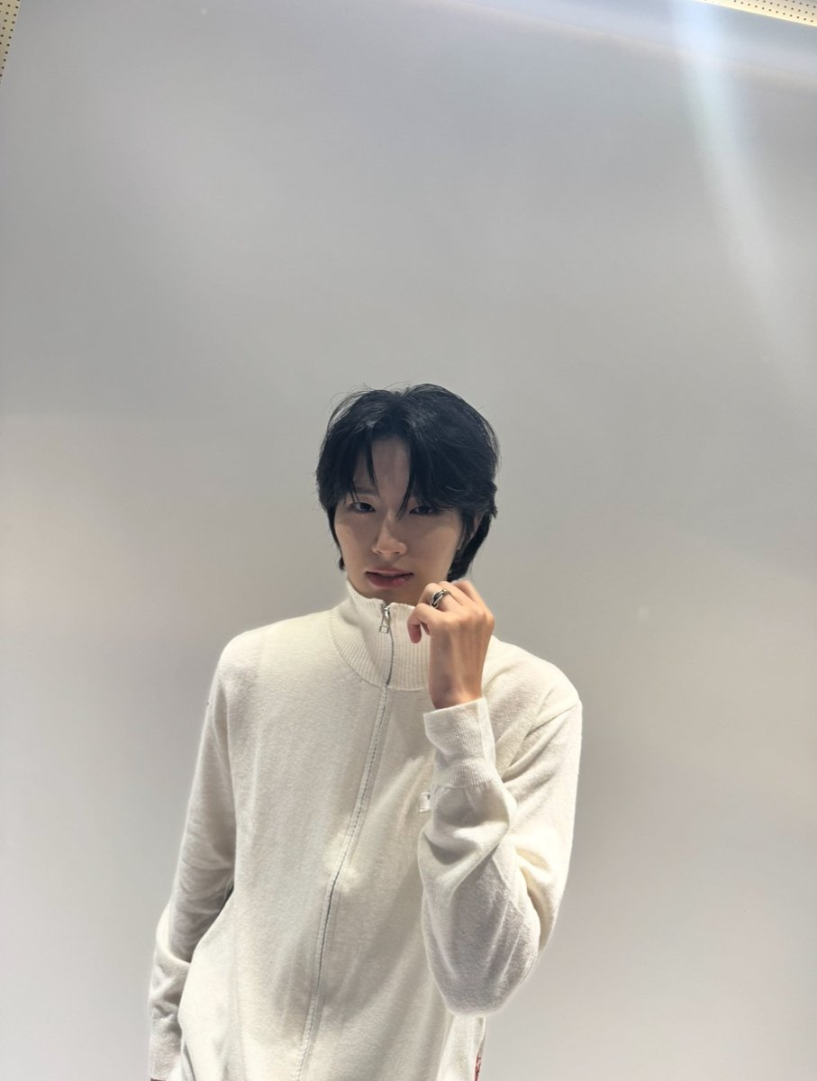 AEN_now's tweet photo. 같이 가자!!😊

#AEN #에이엔
#하루토 https://t.co/gRhTVkayP8