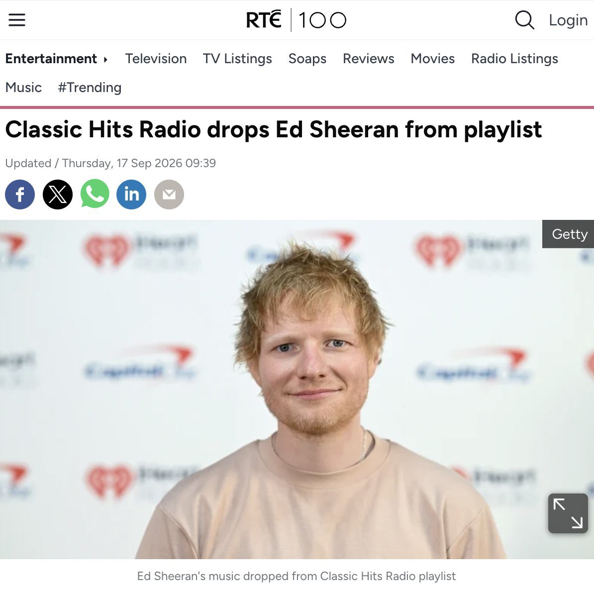 thevanillagoth's tweet photo. Vocês têm noção de que isso aqui é perseguição, né? 

Gente, nem foi o Ed Sheeran que decidiu tirar o Macklemore da Tour, foram as arenas e estádios que noticiaram que não iam permitir ato político pró-Palestina. Quem começou isso foi o Robert Kraft, dono da arena de Boston e apoiador de Israel. Ele que começou a pressão de tirar o Macklemore, ou não ia ter show. 

O que o Ed Sheeran ia fazer se eles foram avisados que não podia ato político, o Macklemore insistiu em fazer e os donos dos lugares começaram a pressão pra tirar, gente? Ele ia cancelar a turnê com um monte de ingresso vendido? Mandar as pessoas que tavam trabalhando lá tudo embora? Quebrar contrato milionário? 

E agora tão simplesmente perseguindo um artista, que tava tentando fazer o trabalho dele, como se ele tivesse ido pessoalmente na Palestina soltar bomba. 

Sério, vocês são muito manipulados pela mídia.