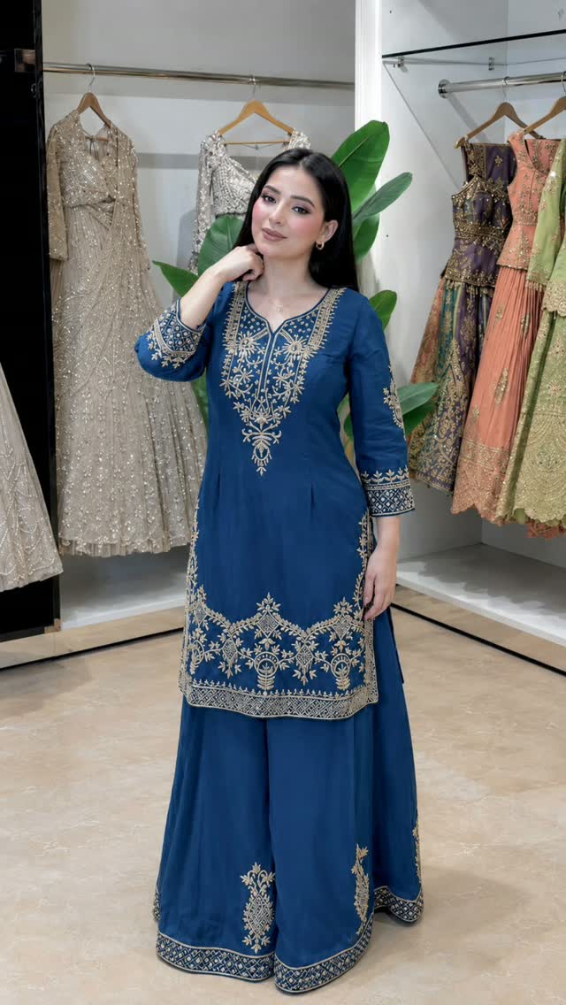 LeanCoffenpkt's tweet photo. Presenting a stylish 3-piece set: top, palazzo and dupatta with beautiful 5 mm embroidered sequin work. Available in 3 colours. Made from natural crepe silk with heavy micro-cotton lining. Sizes M–XXL (38–44). Dupatta includes lace border. Weight: https://t.co/7N6AgxnEHC
