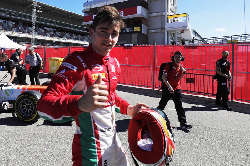 marrlec's tweet photo. the casual “😀👊👍” pose after terrorizing the whole F2/GP3 grid is frying me https://t.co/Mhm3rAZxDS