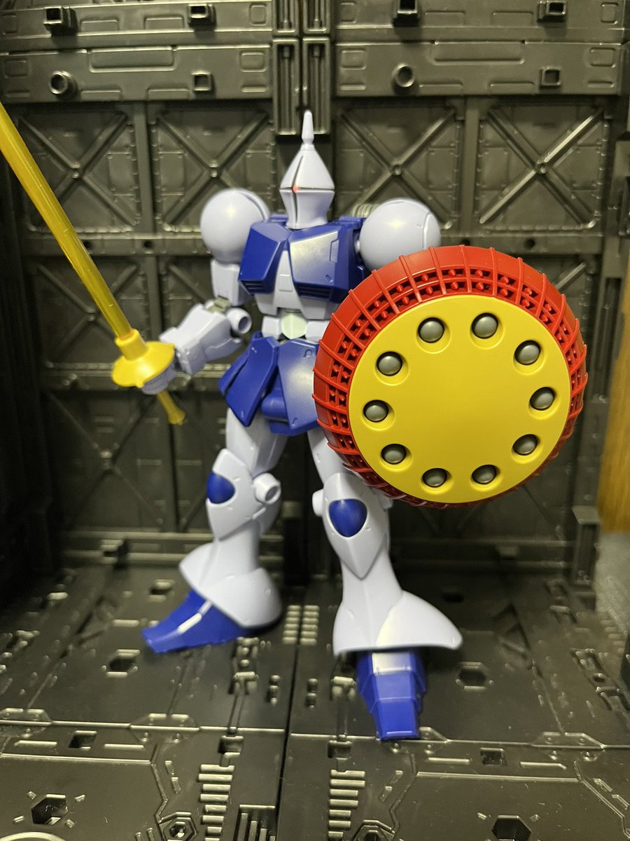 natsuto_fgo's tweet photo. 不意に作りたくなって組んだHGUCギャン https://t.co/lZD3VXlKpl