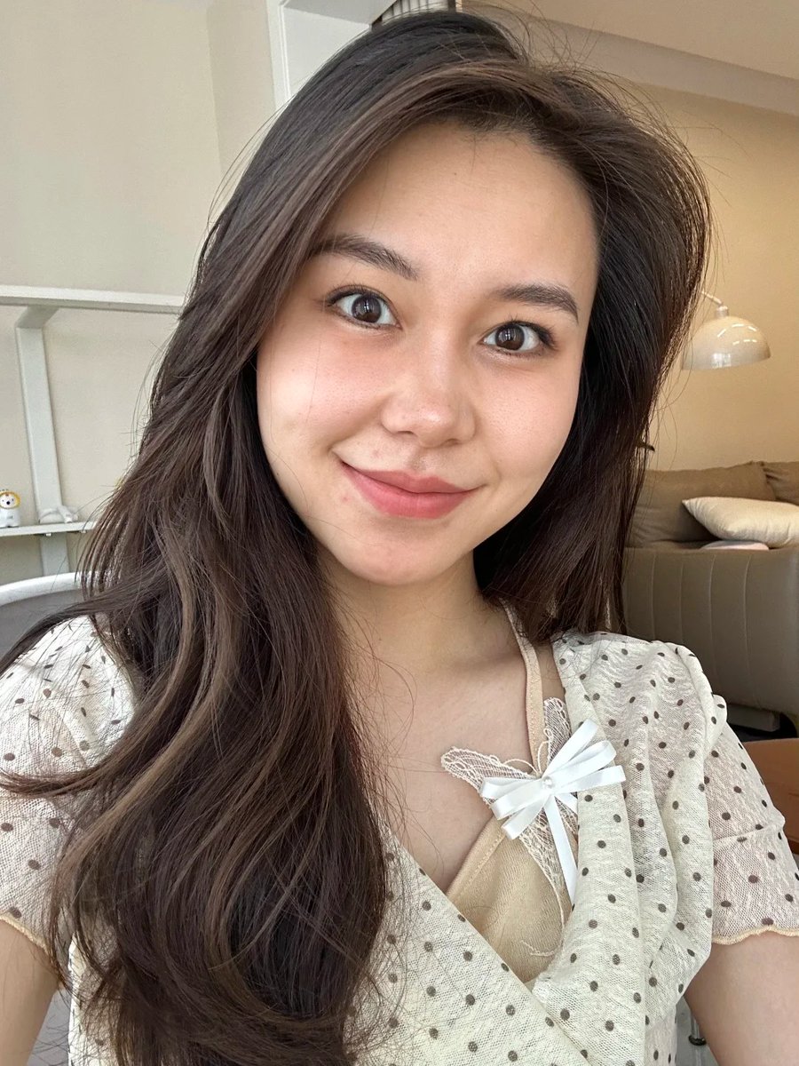 lastnervebitch's tweet photo. 可以约，不影响家庭，不打扰生活就好，希望可以遇到一个有礼貌，懂分寸的搭子。 https://t.co/7KaKQkkgSH