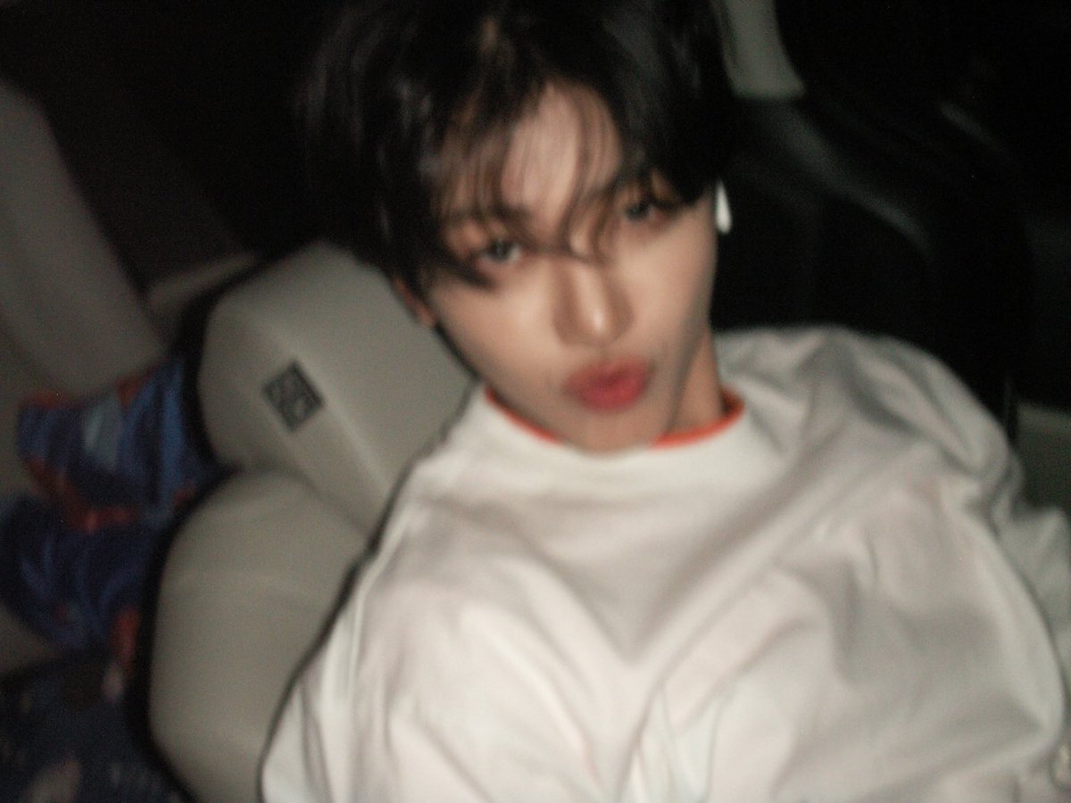 jamong1323's tweet photo. 🧡 https://t.co/aPIh7TfIPF