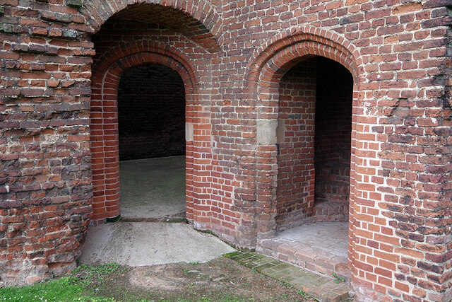 CastlesBritain's tweet photo. Kirby Muxloe’s unfinished tower made the whole castle click
I’ve just come out of Kirby Muxloe Castle in Leicestershire, and the bit I wanted to share wasn’t the moat or grand gatehouse.
I stopped at two little brick doorways in the west tower. One leads into the ground-floor room; the other turns almost immediately into a tight spiral staircase. I followed it up (slowly!) and suddenly the castle felt far more human.
This was meant to be a much bigger fortified home, but most of it was never finished after its builder, Lord Hastings, was executed. That cramped completed staircase beside all that unrealised ambition stayed with me.