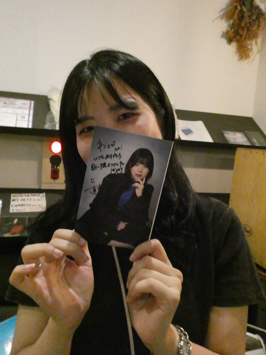 hitoshi4565's tweet photo. また遅くなったけど日曜は土曜に続きノマドへ

お目当ては #直 ちゃんと #オイダチナツ さん。直ちゃんのステージは勿論楽しかったけど撮影はNG。演者側で撮影者を選べる ノマドでは私へのOKはメリット大だよ

チナツさんは月刊ノマドで知り2回目で相変わらずの素敵な曲と力強い歌声でとても良かった😊 https://t.co/Rm0w4eg2yN