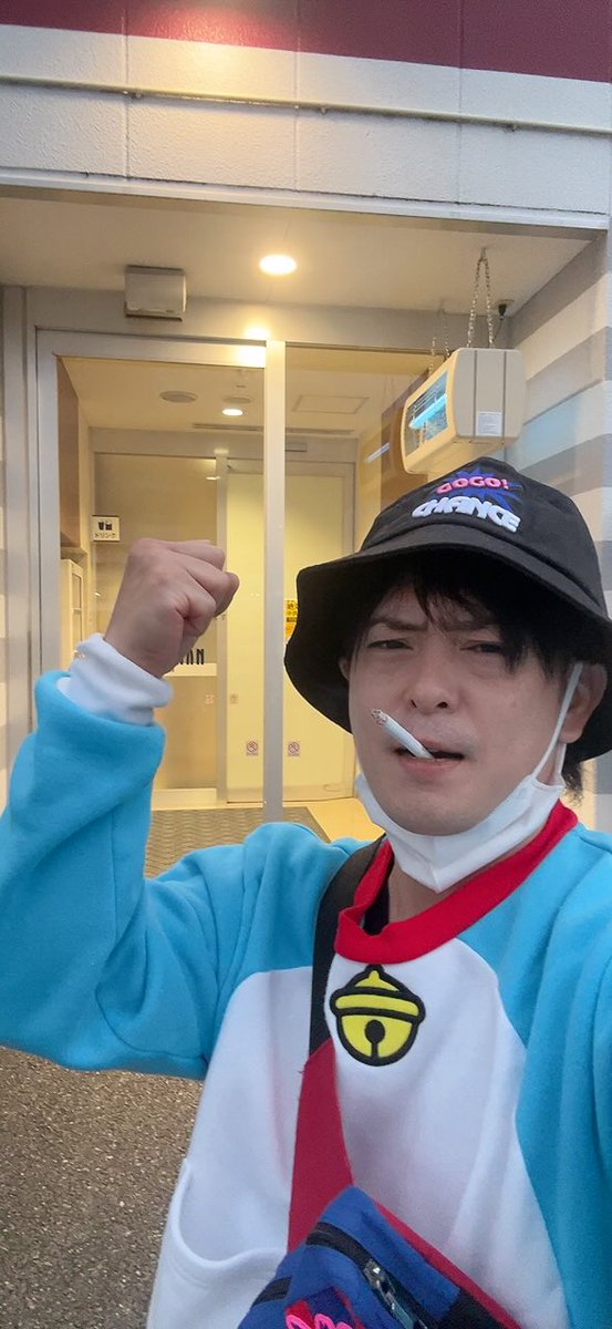 GOGOmakkun's tweet photo. 2ヶ月ぶりの稼働の、山梨県初戦は現在

投資3Kで1,000枚ほど😮

これは据え置き以上も期待出来そうですが、無難に勝ち逃げ態勢に王者が入りました✌️

俺はスーパージャグリスト🫵

俺がクリーンな正統派ジャグリストで

俺が主役で盛り上げて行ってやる🫵

山梨県初戦は…勝ち確だ🫵

王者の応援お願い https://t.co/zXFjJll33X